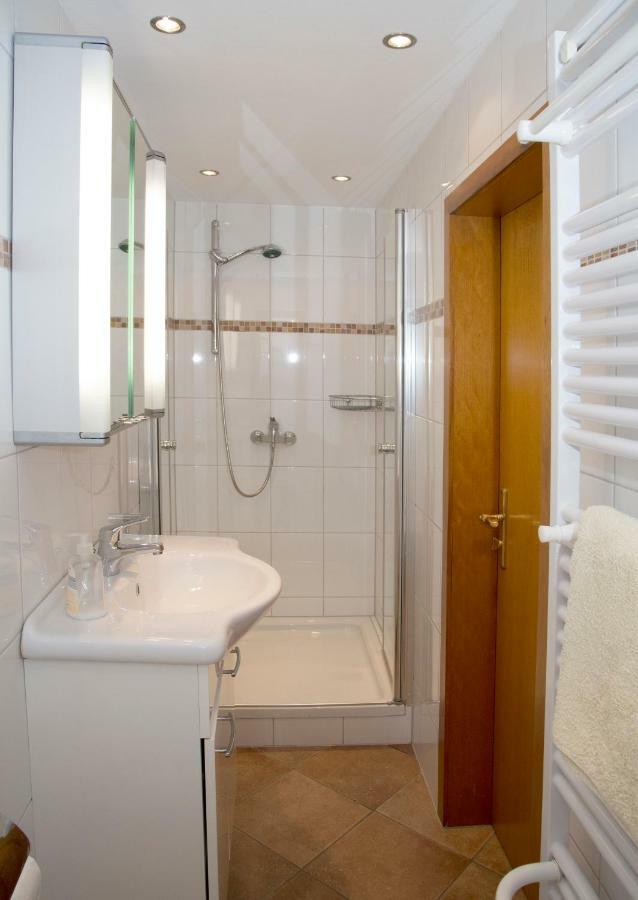 Pension Löew Solingen Extérieur photo