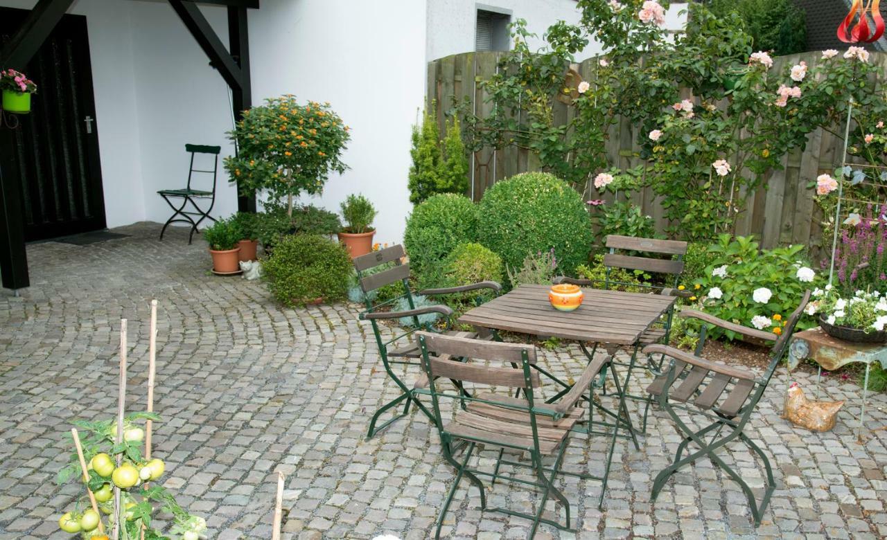 Pension Löew Solingen Extérieur photo